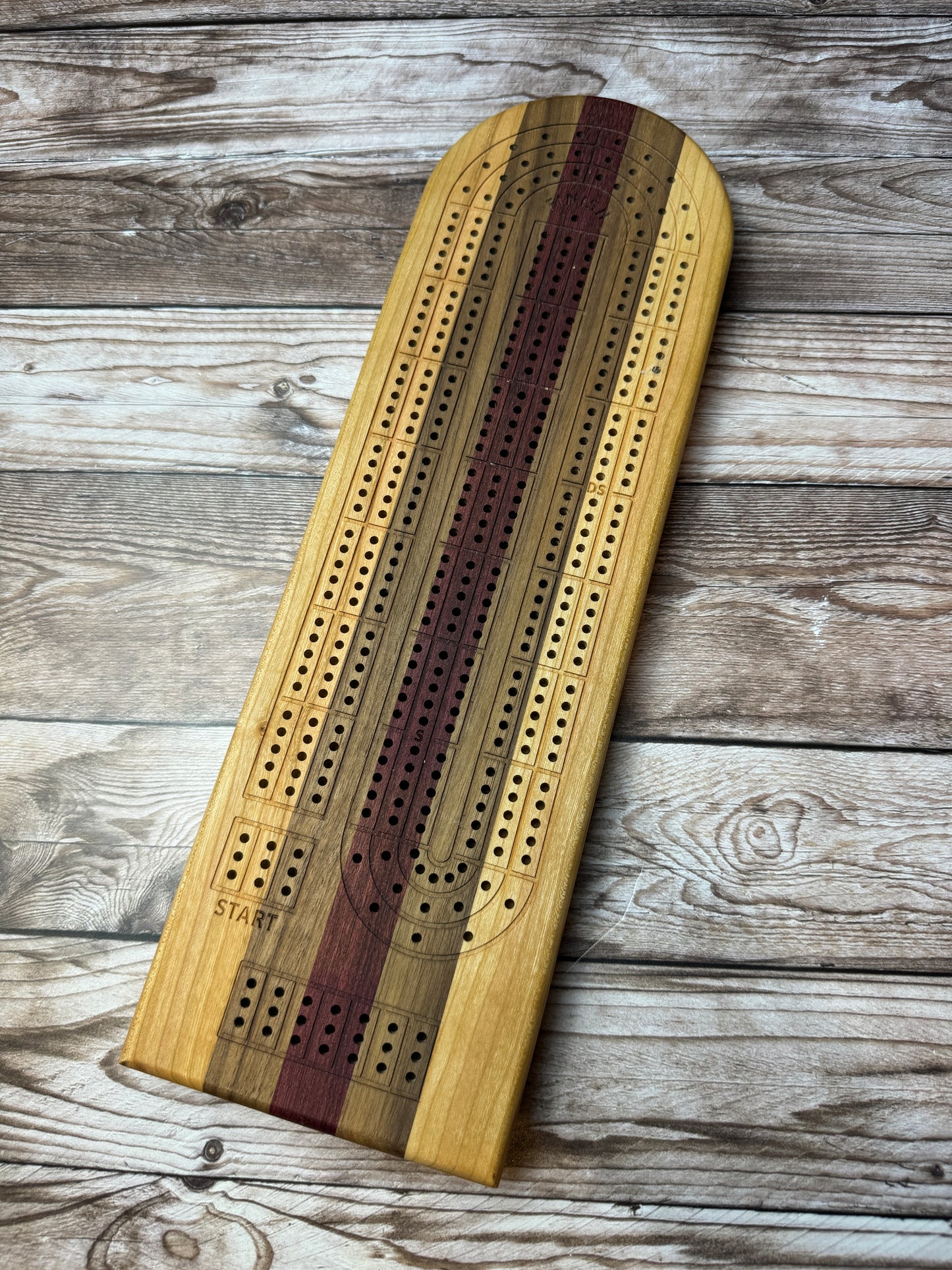 Medium Cribbage Board 12