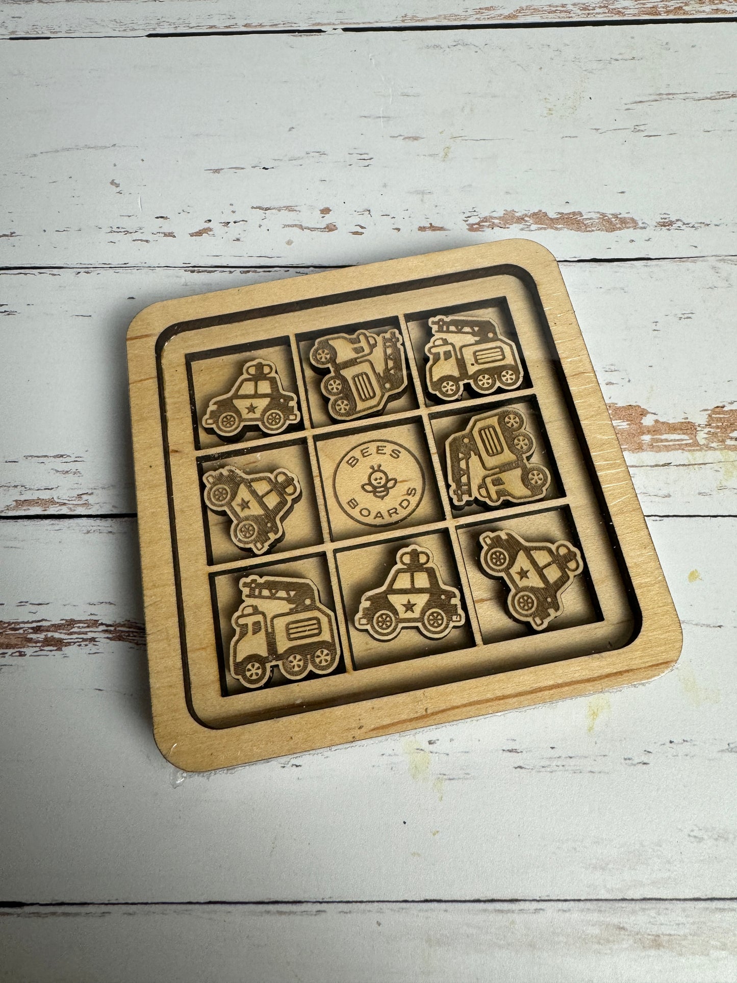 Tic Tac Toe travel game