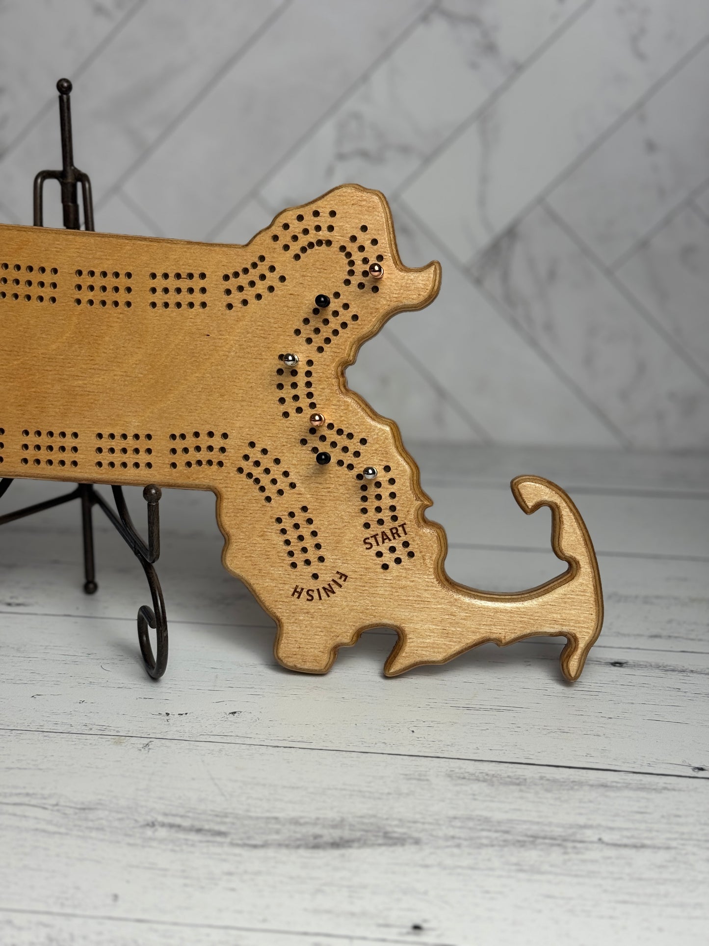 Cribbage: Massachusetts Shaped Board