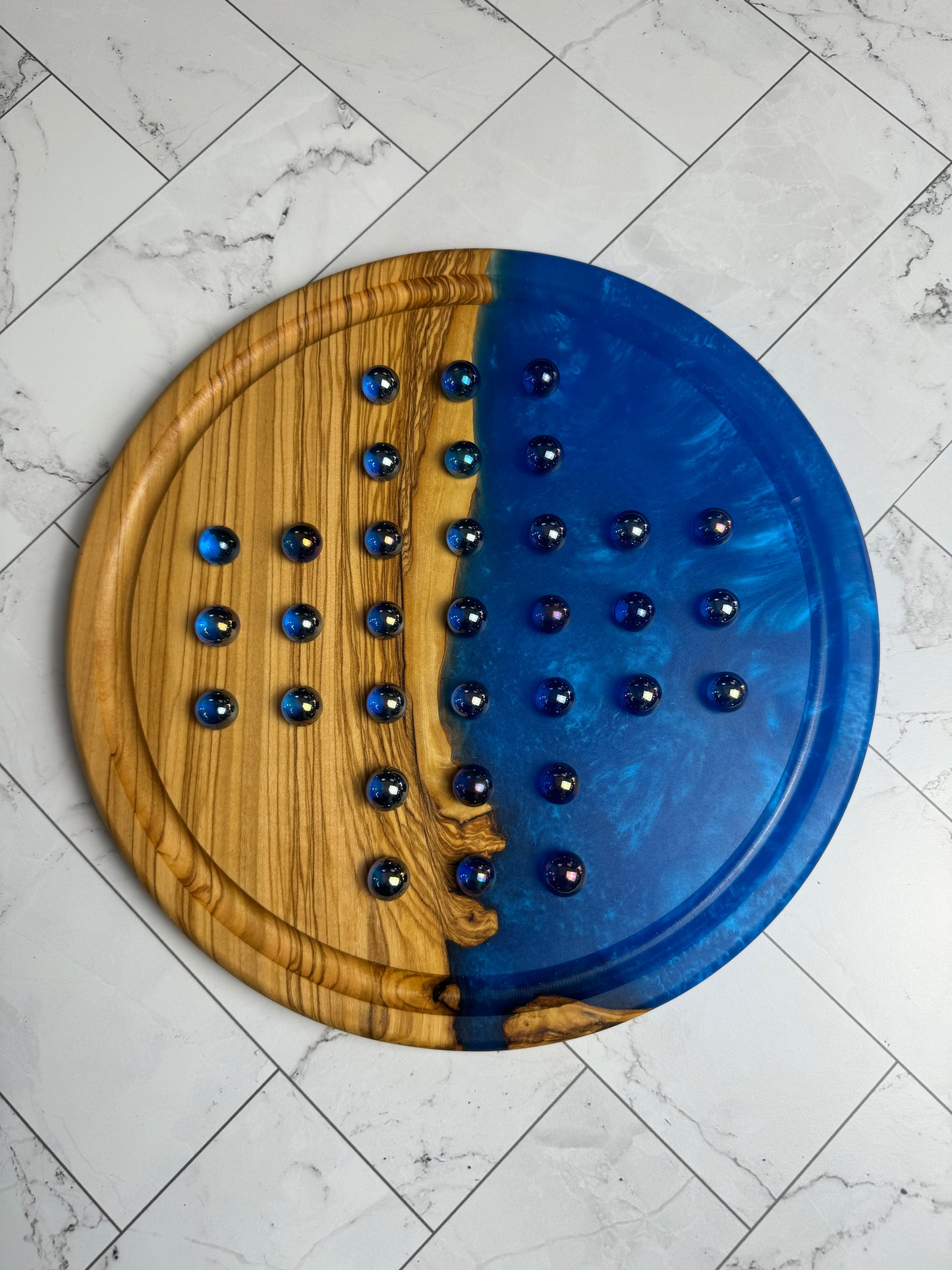 Deluxe Solitaire Board - Olive wood and blue resin