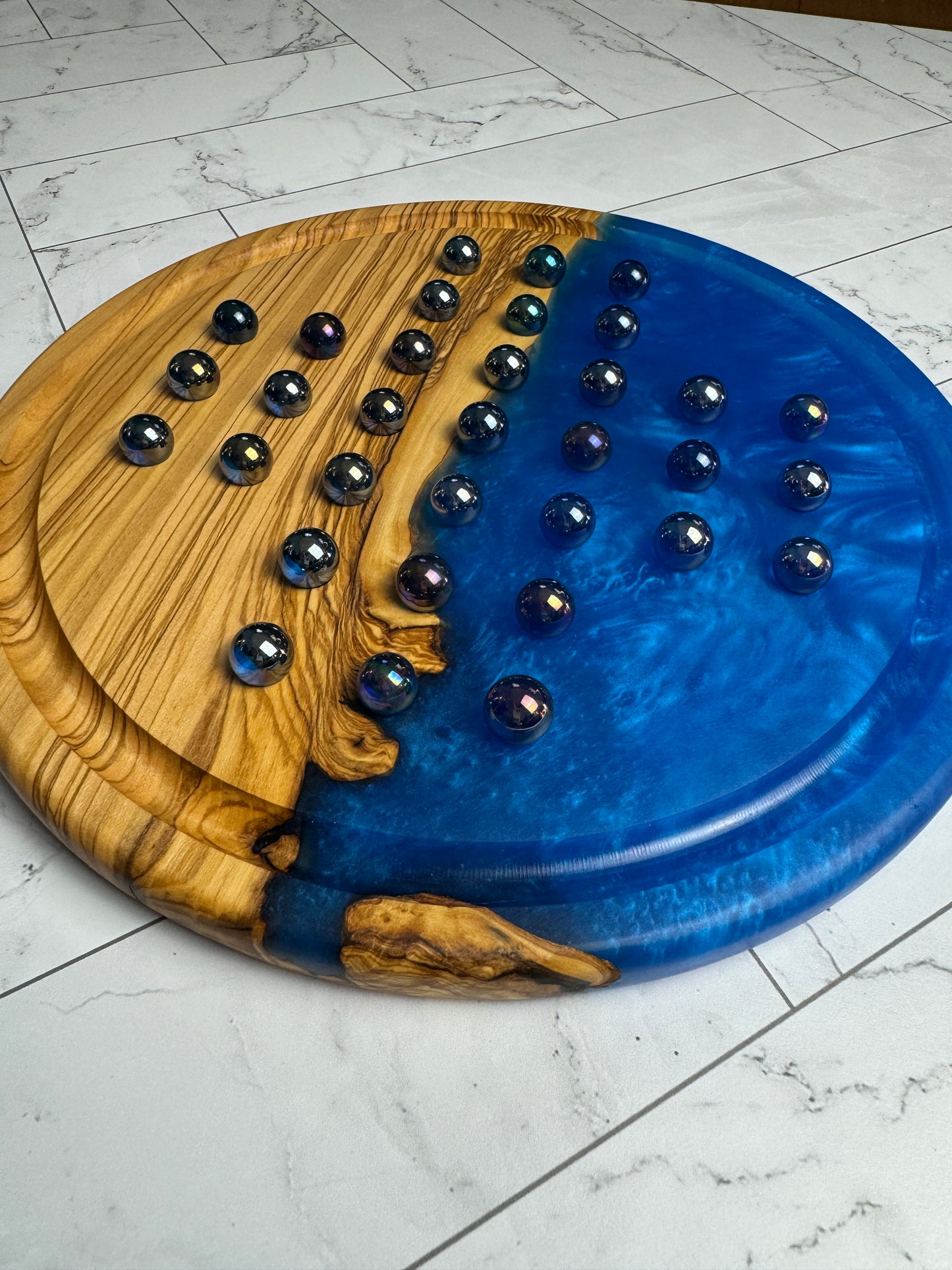 Deluxe Solitaire Board - Olive wood and blue resin