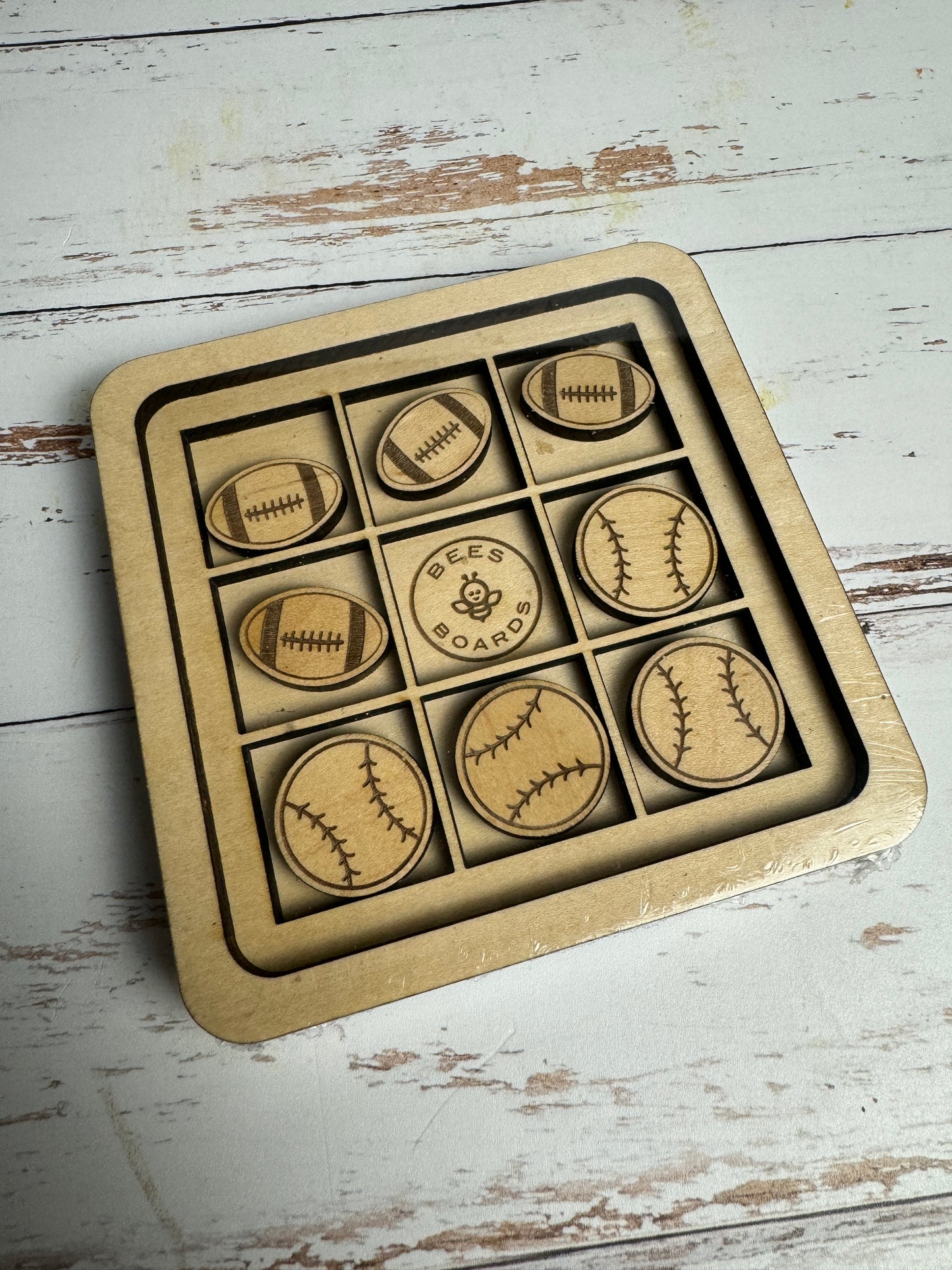 Tic Tac Toe travel game