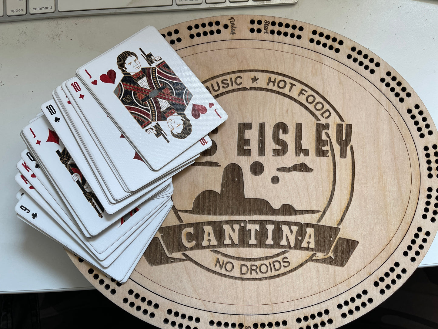 Mos Eisley Cantina cribbage board