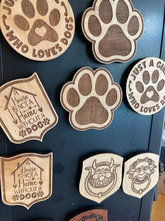Pet themed fridge magnets