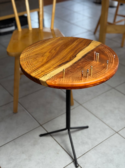 Cribbage table - Olive wood and bronze