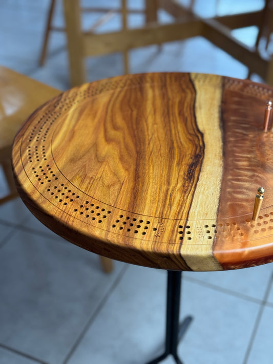 Cribbage table - Olive wood and bronze