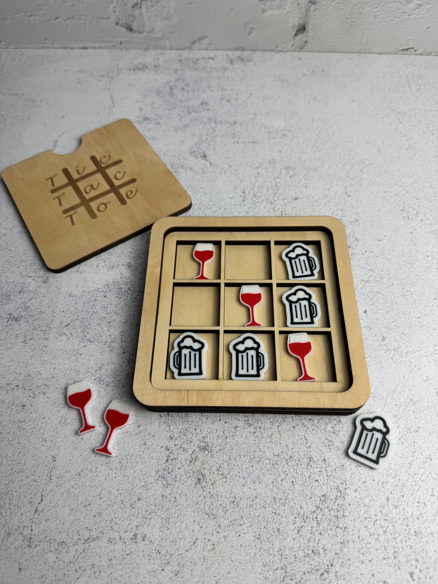 Tic Tac Toe travel game