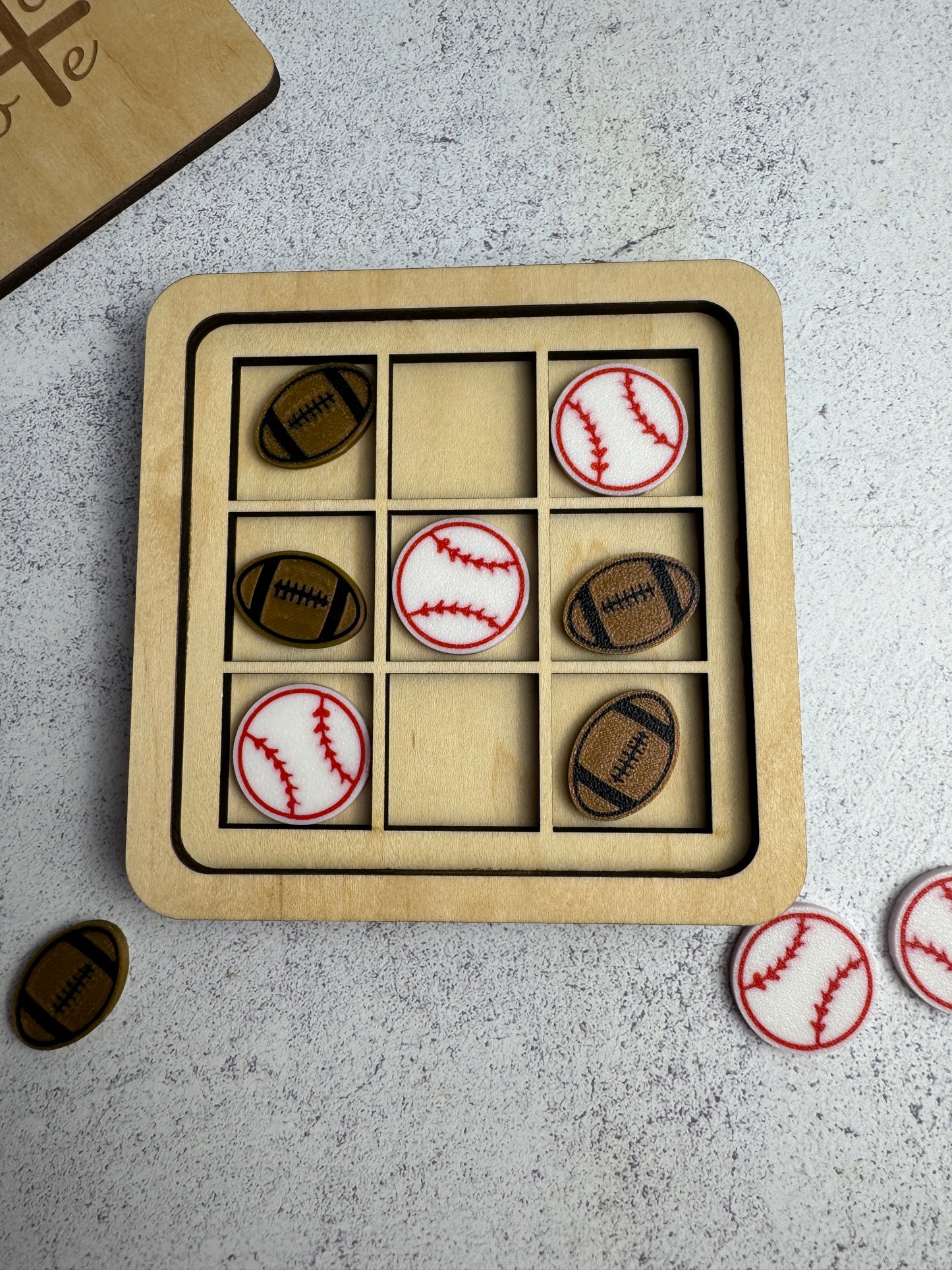 Tic Tac Toe travel game